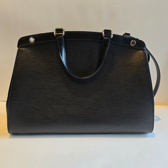 LOUIS VUITTON Louis Vuitton Black Epi Leather Brea MM Bag - Picture 2 of 16